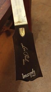 Svart LP huvudrep 19