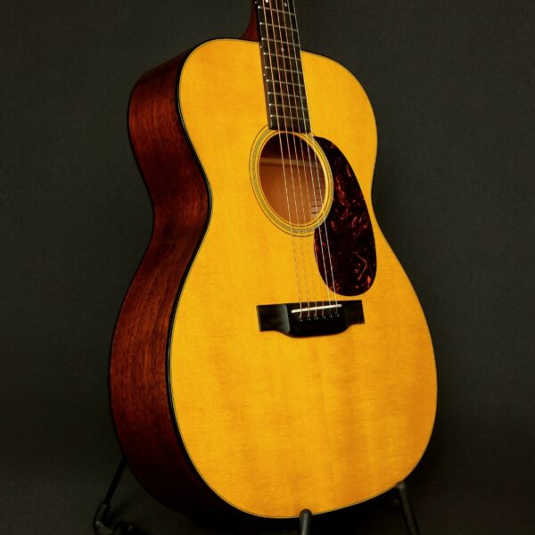 Martin 000-18 - 2022 - Med K&K Pure Mini