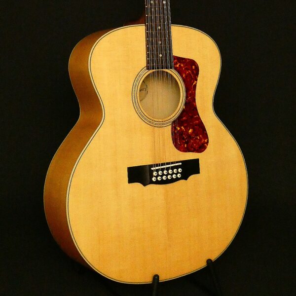 Guild F-2512E