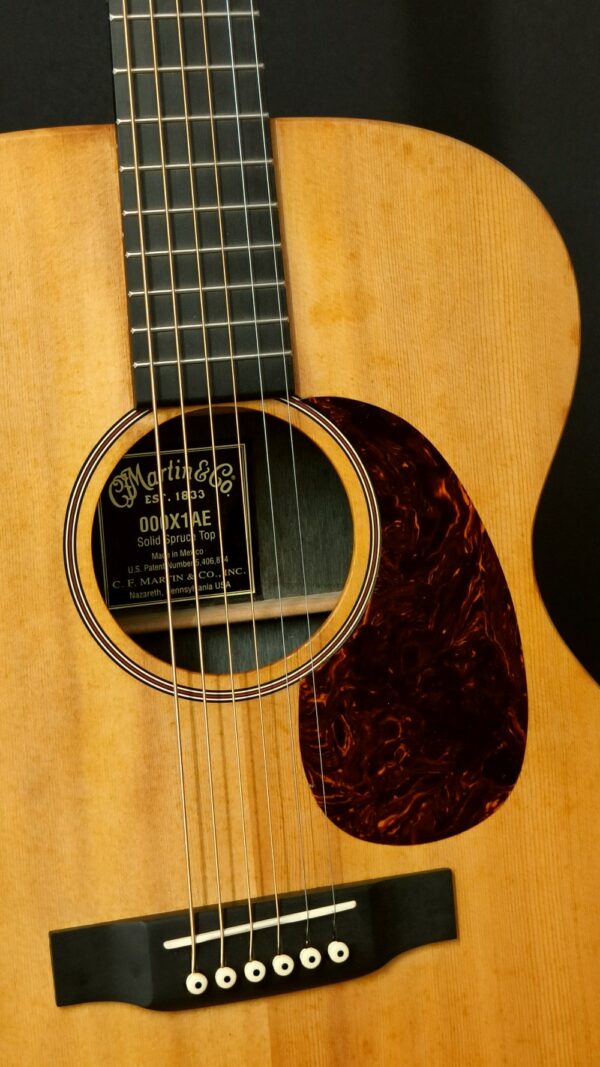 Martin 0001XAE - 2011 - Bild 6